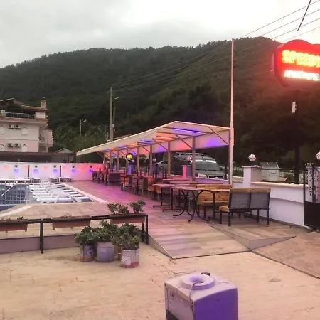 Speedy Aparthotel 4*