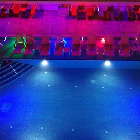 Speedy Aparthotel 4*