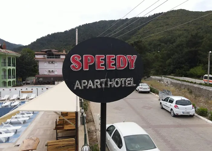 Speedy Apartahotel 4*